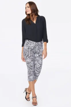 Slim Straight Crop Jeans - Floral Cosmos Black 11 Slim Straight Crop Jeans - Floral Cosmos Black -Nydj Apparel Shop CSPM2903 FCOSM 4 2508ebd5 3d7e 4312 8ca4 9c488e604d0b scaled