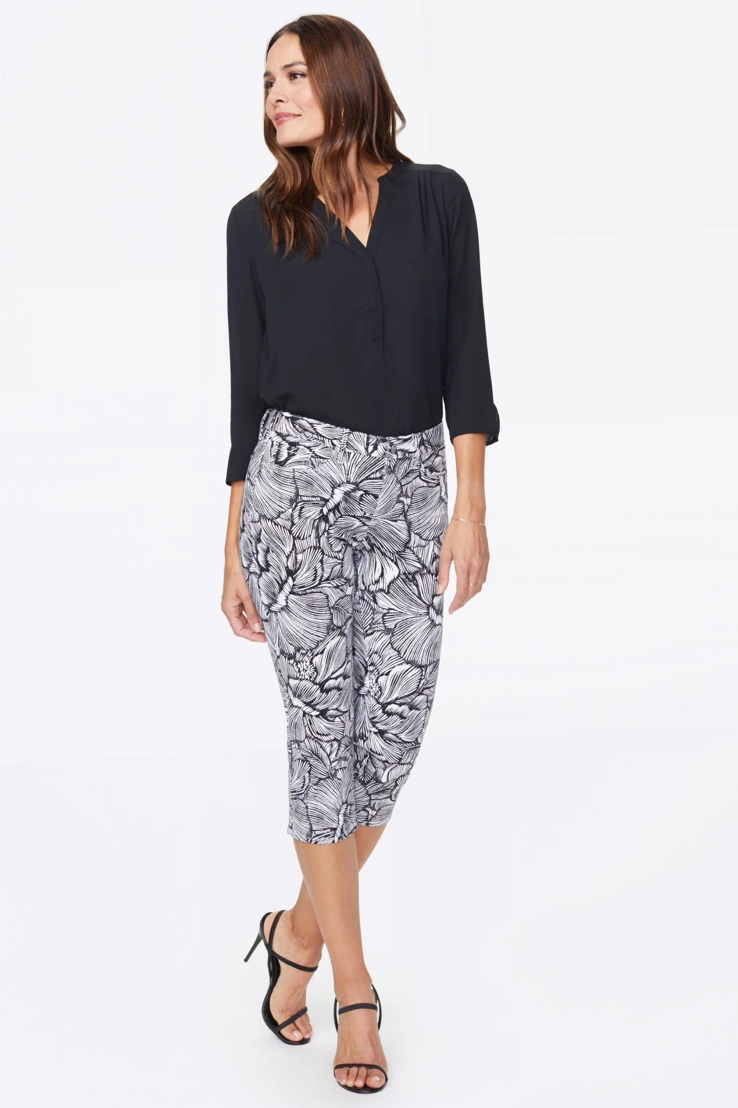 Slim Straight Crop Jeans - Floral Cosmos Black 4 Slim Straight Crop Jeans - Floral Cosmos Black - Image 4