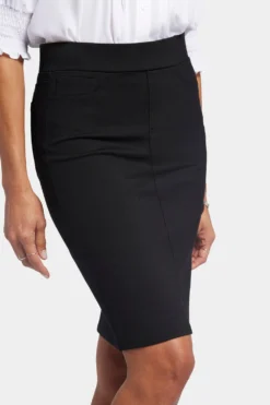 5 Pocket Pull-On Skirt - Black 12 5 Pocket Pull-On Skirt - Black -Nydj Apparel Shop M11Z8256 858 6
