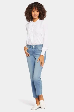 Marilyn Straight Ankle Jeans - Mesmerize