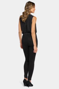 Ami Skinny Jeans - Black -Nydj Apparel Shop MAER2021 858 6