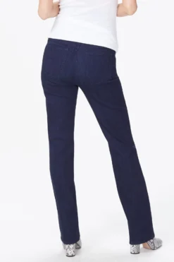 Straight Maternity Jeans - Mabel 11 Straight Maternity Jeans - Mabel -Nydj Apparel Shop MAER2519M MBB 6 scaled