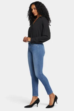 Ami Skinny Jeans - Fairmont 11 Ami Skinny Jeans - Fairmont -Nydj Apparel Shop MAERAS2320 470 5