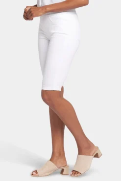 Pull-On Bike Shorts - Optic White -Nydj Apparel Shop MAEWSH2906A 157 3