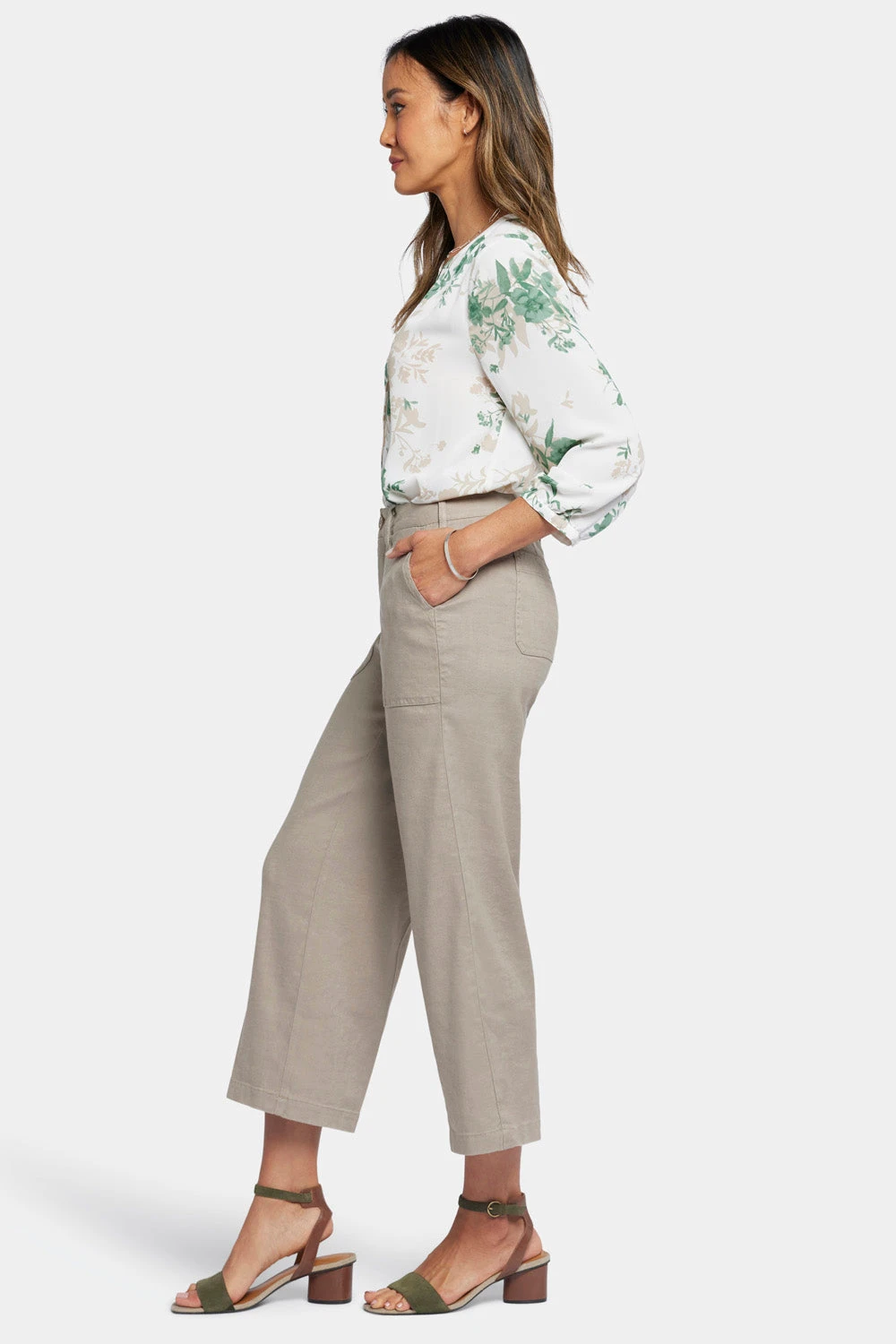 Wide Leg Cargo Capri Pants - Saddlewood 5 Wide Leg Cargo Capri Pants - Saddlewood - Image 5
