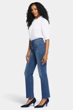 Bailey Relaxed Straight Jeans - Bluewell -Nydj Apparel Shop MATK2926 BLUEW 5 a3b59b0e cb45 4653 929c a9c5e9704038