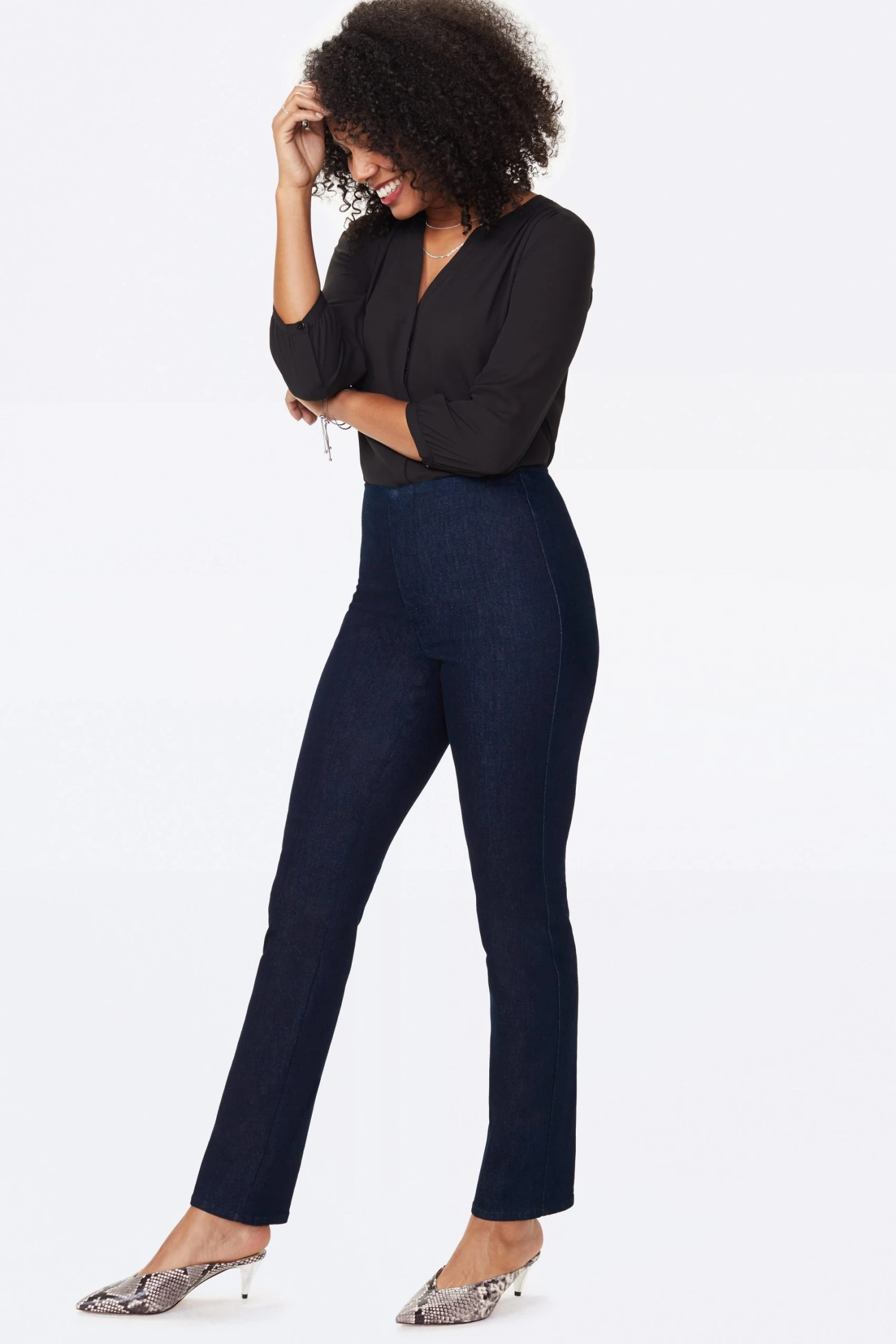 Marilyn Straight Jeans - Rinse 1 Marilyn Straight Jeans - Rinse