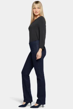 Marilyn Straight Pull-On Jeans - Rinse -Nydj Apparel Shop MDNMMS2665 RINSE 5 84c4295a fb04 49ed 90d6 56748cda9611