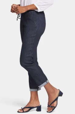 Slim Jogger Ankle Jeans - Lightweight Rinse -Nydj Apparel Shop MDTFSA8145 LWRS 3 fe5bf9a8 dba6 4408 bfc0 ee5e30664879