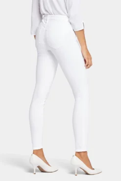 Ami Skinny Jeans - Optic White 7 Ami Skinny Jeans - Optic White -Nydj Apparel Shop MFOS2021 157 2