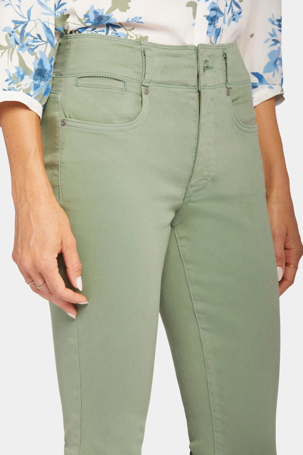 Ami Skinny Capri Jeans - English Ivy 6 Ami Skinny Capri Jeans - English Ivy - Image 6