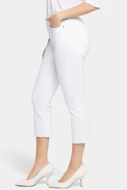 Chloe Capri Jeans - Optic White 9 Chloe Capri Jeans - Optic White -Nydj Apparel Shop MFOSCP8865 157 3