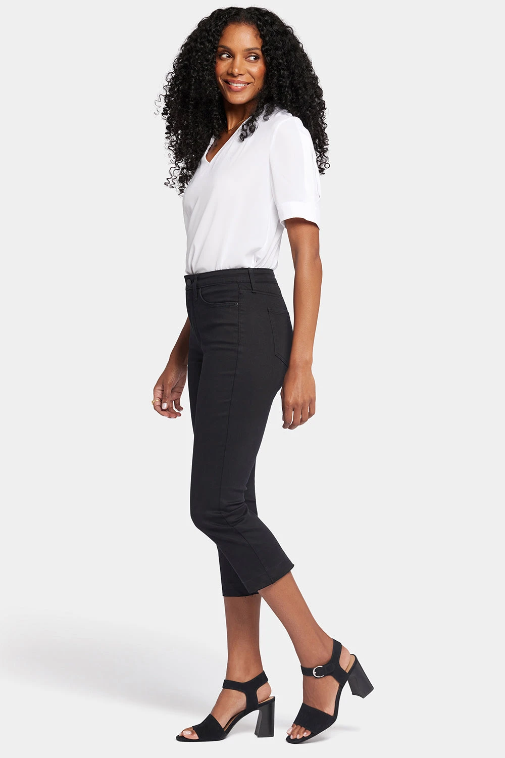 Chloe Capri Jeans - Black 5 Chloe Capri Jeans - Black - Image 5