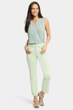 Marilyn Straight Ankle Jeans - Beginning