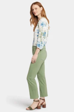 Marilyn Straight Ankle Jeans - English Ivy -Nydj Apparel Shop MFOSMA2512 EGIVY 5