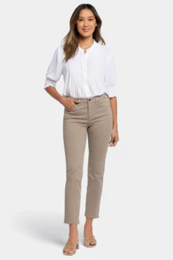 Sheri Slim Ankle Jeans - Saddlewood