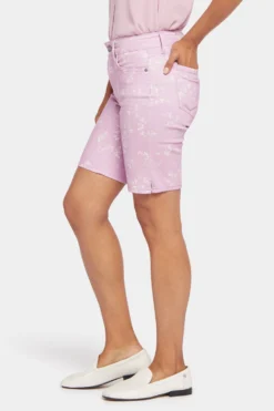 Ella Denim Shorts - Crepe Valley 9 Ella Denim Shorts - Crepe Valley -Nydj Apparel Shop MFOSSH2874 CRPVL 3 775f6f8d 6535 4e49 949f 43860d5af065