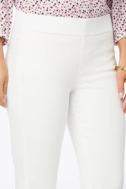 Skinny Ankle Pull-On Jeans - Optic White -Nydj Apparel Shop MFOZPA2570 157 7 a8888dd9 27bd 4143 8068 8aa1ab7e0503