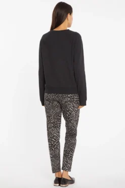 Raglan Sweatshirt - Black -Nydj Apparel Shop MFTB4101 858 6 27b7d8b9 7e4c 48db aaeb f0a2980aca3b