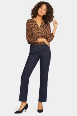 Relaxed Slender Jeans - Magical