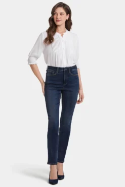 Sheri Slim Jeans - Lotus Gardens