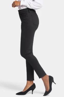 Ami Skinny Jeans - Black Rinse -Nydj Apparel Shop MMICAS2715 BLKRI 3 2384271b 5136 4968 9928 20f79730a68c