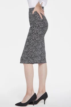 Pull-On Midi Pencil Skirt - Audrey Animal -Nydj Apparel Shop MPCP8540 SP011 3 ba526bd9 4257 4a37 b452 66ebb7001776