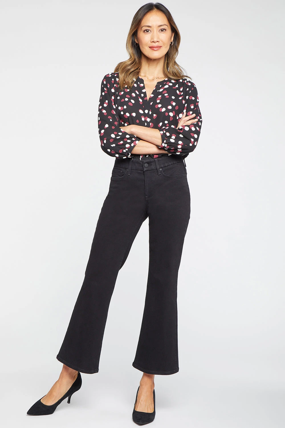 Waist-Match™ Julia Relaxed Flared Jeans - Black Rinse 1 Waist-Match™ Julia Relaxed Flared Jeans - Black Rinse