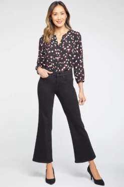 Waist-Match™ Julia Relaxed Flared Jeans - Black Rinse 10 Waist-Match™ Julia Relaxed Flared Jeans - Black Rinse -Nydj Apparel Shop MSHB8611 BLKRI 4