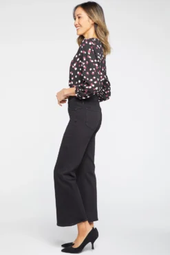 Waist-Match™ Julia Relaxed Flared Jeans - Black Rinse 11 Waist-Match™ Julia Relaxed Flared Jeans - Black Rinse -Nydj Apparel Shop MSHB8611 BLKRI 5