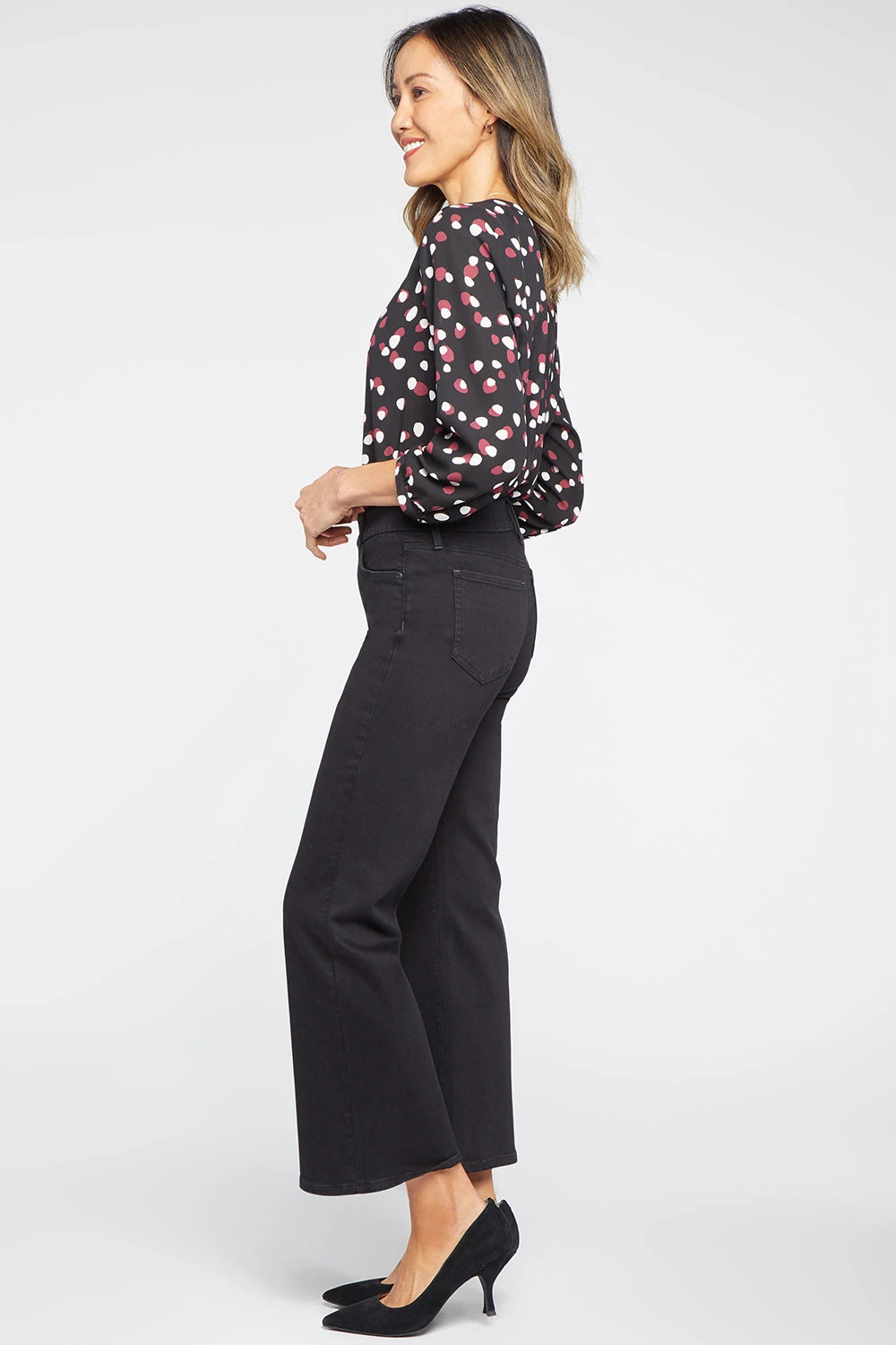 Waist-Match™ Julia Relaxed Flared Jeans - Black Rinse 5 Waist-Match™ Julia Relaxed Flared Jeans - Black Rinse - Image 5