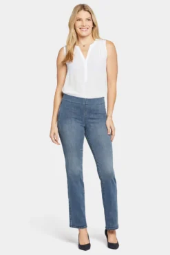 Pull-on Straight Jeans - Pristine