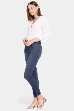 Le Silhouette Ami Skinny Jeans - Precious 10 Le Silhouette Ami Skinny Jeans - Precious -Nydj Apparel Shop MSHDAS8346 PRCS 5 844f51fe 0390 4823 a161 fe7dbad4e2dc