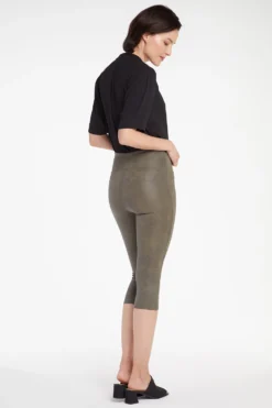 Pull-on Skinny Legging Capri Pants - Moss -Nydj Apparel Shop MSSC8235 060 6