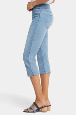 Dakota Crop Pull-On Jeans- Corfu 9 Dakota Crop Pull-On Jeans- Corfu -Nydj Apparel Shop MTCDCR8918A CORFU 3