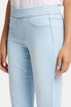 Dakota Crop Pull-On Jeans- Oceanfront -Nydj Apparel Shop MTCDCR8918A OFRNT 6