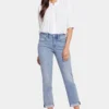 Margot Girlfriend Jeans In Petite - Angel