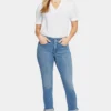 Margot Girlfriend Jeans In Petite - Stunning