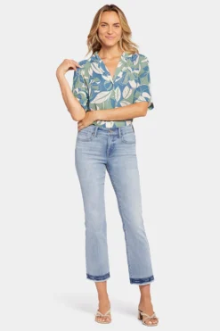 Marilyn Straight Ankle Jeans In Petite - New Wave