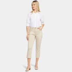 Chloe Capri Jeans In Petite - Feather -Nydj Apparel Shop PFOSCP8865 FEATH DPA