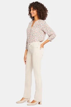 Waist-Match™ Marilyn Straight Jeans In Petite - Feather 11 Waist-Match™ Marilyn Straight Jeans In Petite - Feather -Nydj Apparel Shop PFOSMS8573 FEATH 5