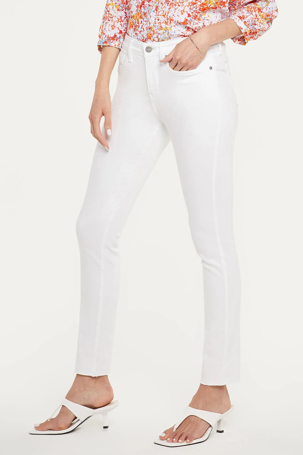 Alina Skinny Ankle Jeans In Petite - Optic White 3 Alina Skinny Ankle Jeans In Petite - Optic White - Image 3