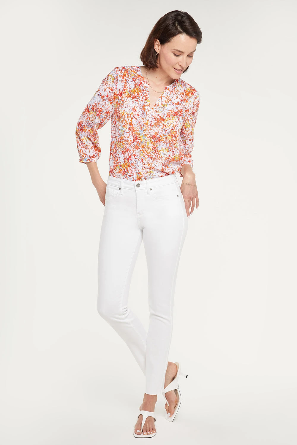 Alina Skinny Ankle Jeans In Petite - Optic White 4 Alina Skinny Ankle Jeans In Petite - Optic White - Image 4