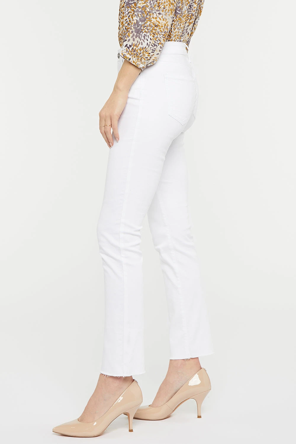 Sheri Slim Ankle Jeans In Petite - Optic White 3 Sheri Slim Ankle Jeans In Petite - Optic White - Image 3