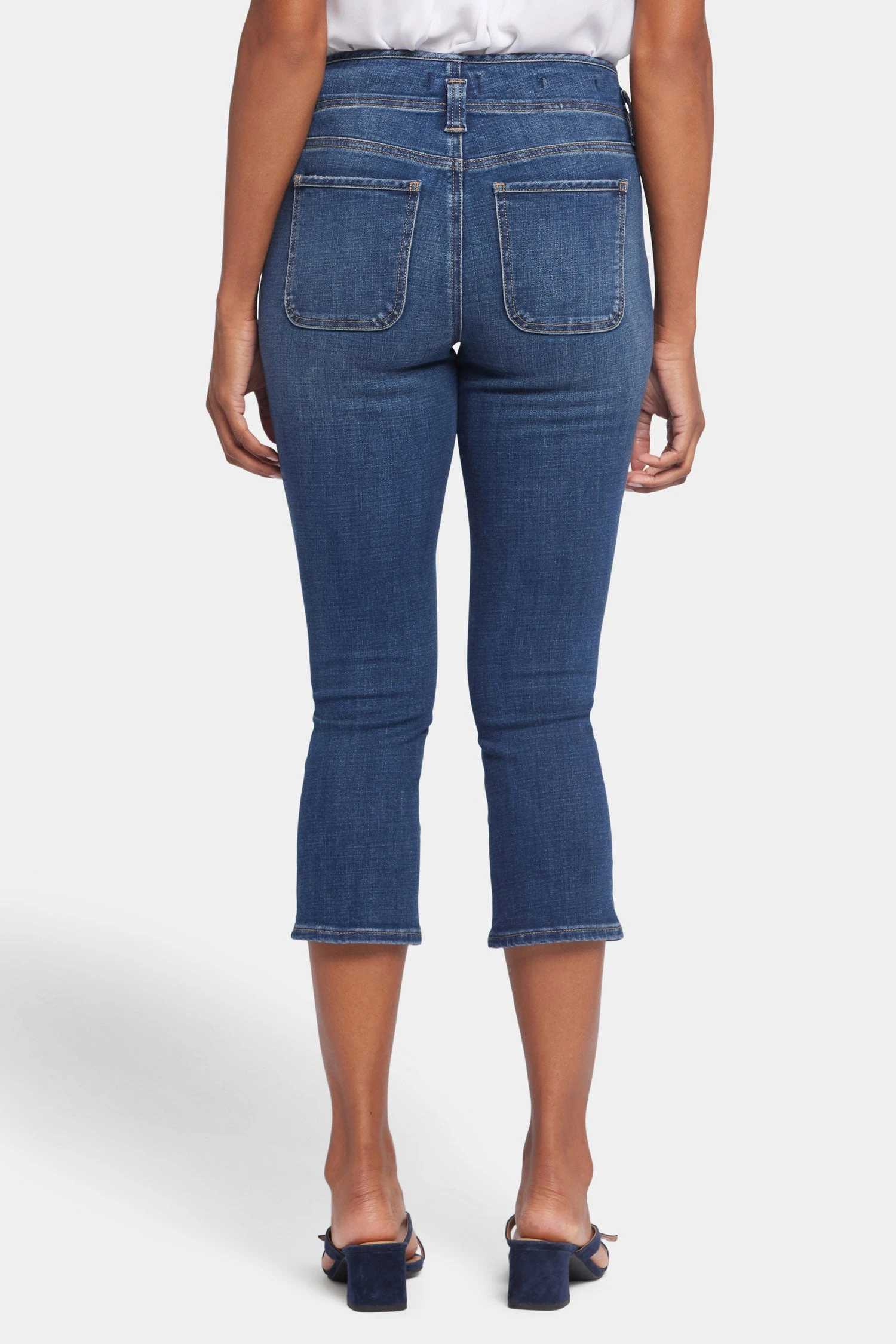 Ami Skinny Capri Jeans In Petite - Olympus 2 Ami Skinny Capri Jeans In Petite - Olympus - Image 2