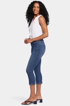 Ami Skinny Capri Jeans In Petite - Olympus 11 Ami Skinny Capri Jeans In Petite - Olympus -Nydj Apparel Shop PGTB8116 OLYMS 5