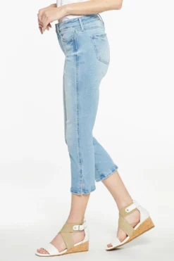 Chloe Capri Jeans In Petite - Easley -Nydj Apparel Shop PGTBCP8061 EASLE 3