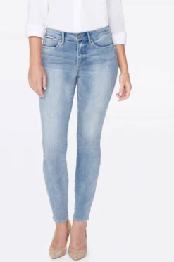 Ami Skinny Jeans In Petite - Biscayne 8 Ami Skinny Jeans In Petite - Biscayne -Nydj Apparel Shop PINQAS2320 BISCA 5