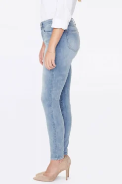 Ami Skinny Jeans In Petite - Biscayne 9 Ami Skinny Jeans In Petite - Biscayne -Nydj Apparel Shop PINQAS2320 BISCA 6