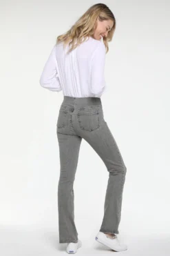 Slim Bootcut Pull-On Jeans In Petite - Clean Barnet -Nydj Apparel Shop PMBS8524 CLBNT 6
